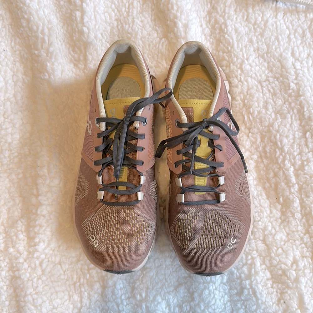 On Running Cloud X Sneakers